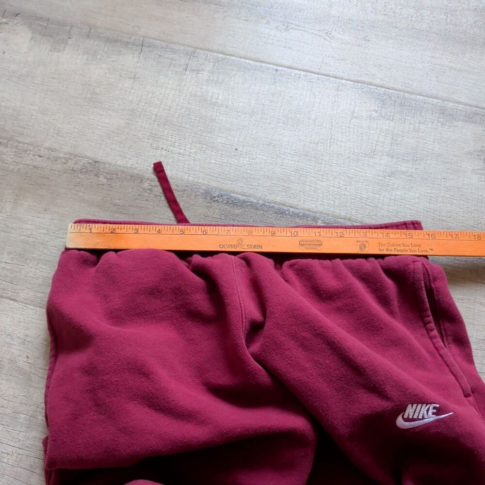 Nike Sportswear Club Fleece Joggers Burgundy Men’s Size L Standard Fit New - Picture 3 of 7